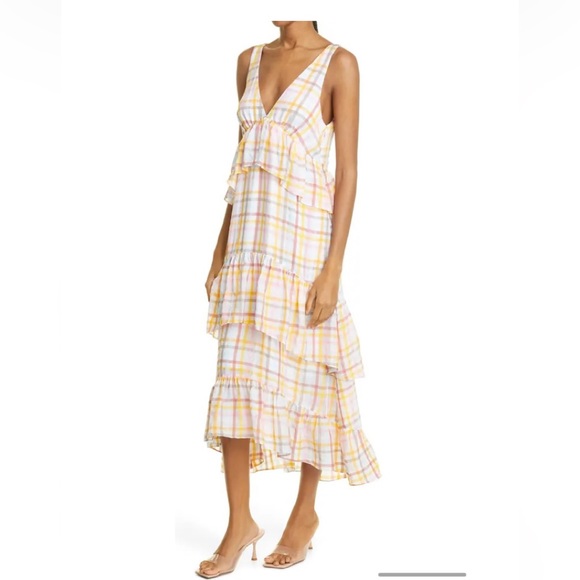 CINQ À SEPT Astor  Sleeveless Tiered Maxi Dress. - Picture 2 of 12